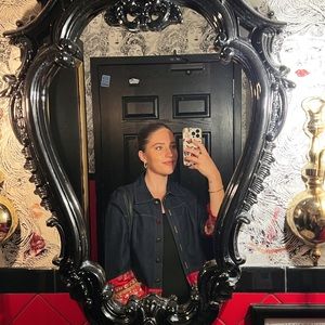 Meet your Posher, Amber